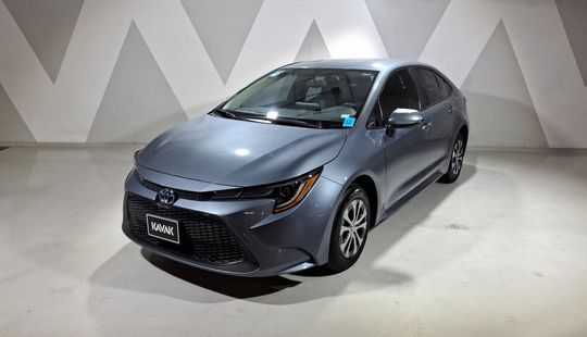 Toyota • Corolla