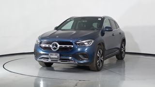 Mercedes Benz • Clase GLA