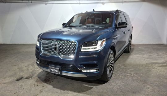 Lincoln • Navigator