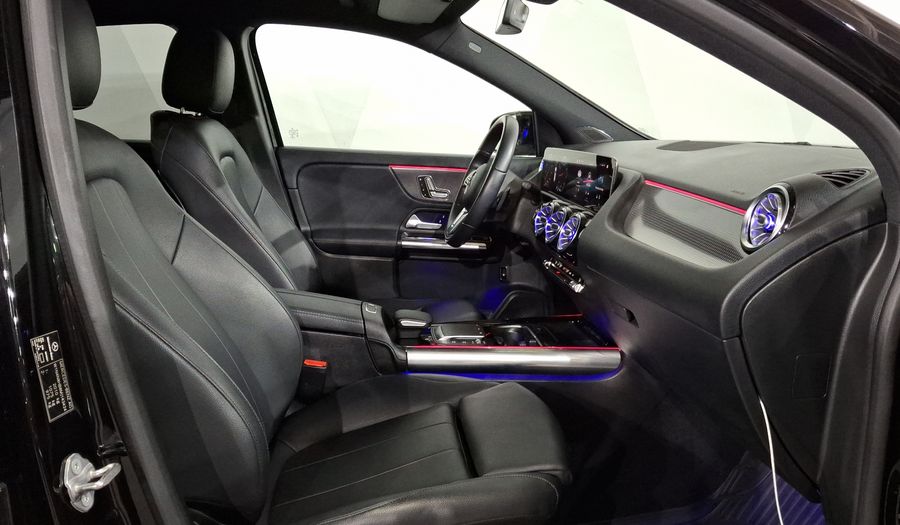 Mercedes Benz Clase Gla 1.3 200 PROGRESSIVE DCT Suv 2021