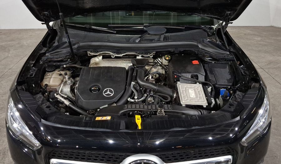 Mercedes Benz Clase Gla 1.3 200 PROGRESSIVE DCT Suv 2021