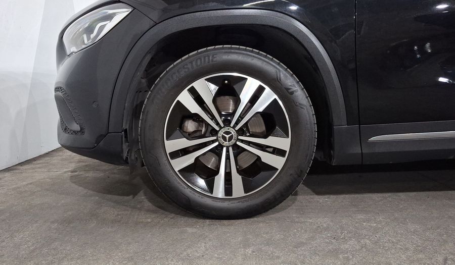 Mercedes Benz Clase Gla 1.3 200 PROGRESSIVE DCT Suv 2021