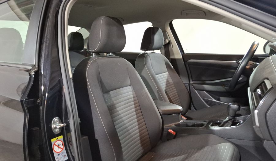 Volkswagen Jetta 1.4 COMFORTLINE AUTO Sedan 2022