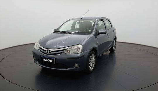 Toyota • Etios