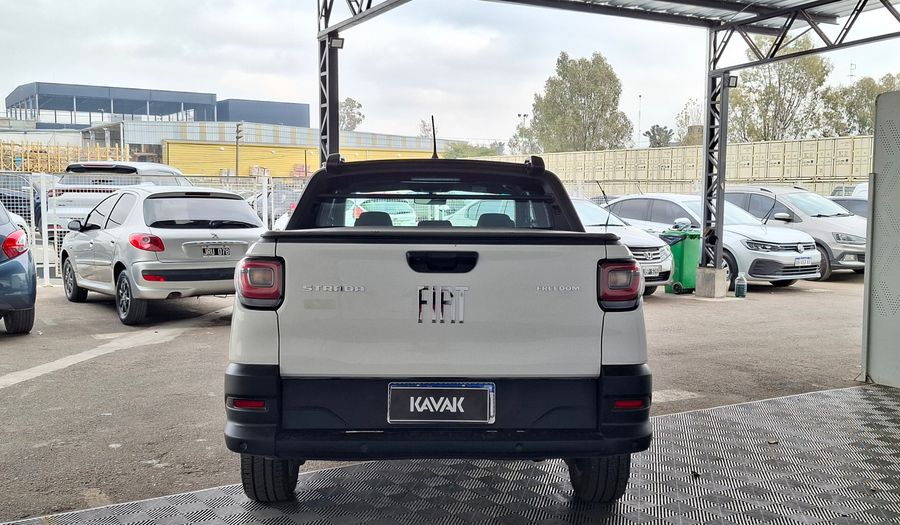 Fiat Strada 1.3 CABINA DOBLE FREEDOM Pickup 2024