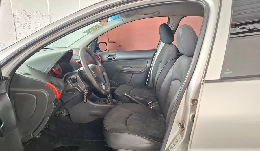 Peugeot 207 1.4 XS COMPACT Hatchback 2011