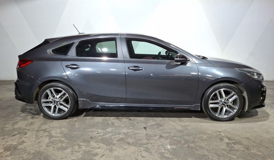 Kia Forte 2.0 GT LINE IVT Hatchback 2021