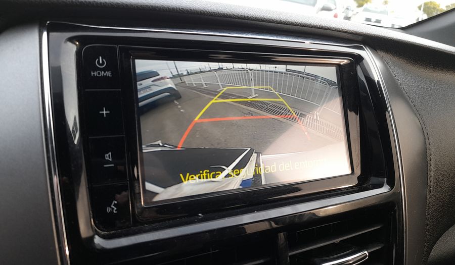 Toyota Yaris 1.5 XLS CVT Hatchback 2022