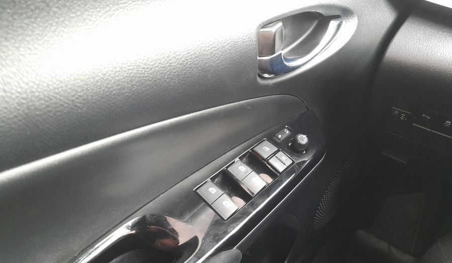 Toyota Yaris 1.5 XLS CVT Hatchback 2022