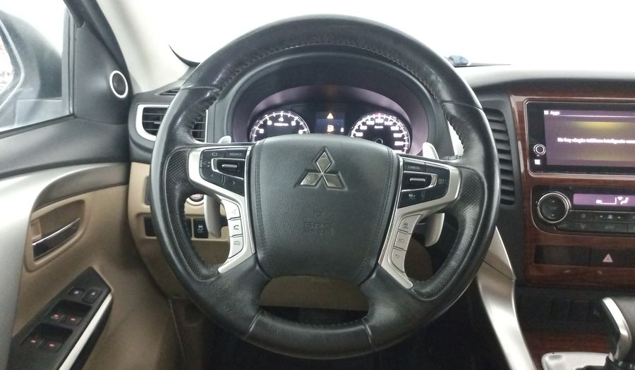 Mitsubishi Montero 3.0 ADVANCE AUTO Suv 2018