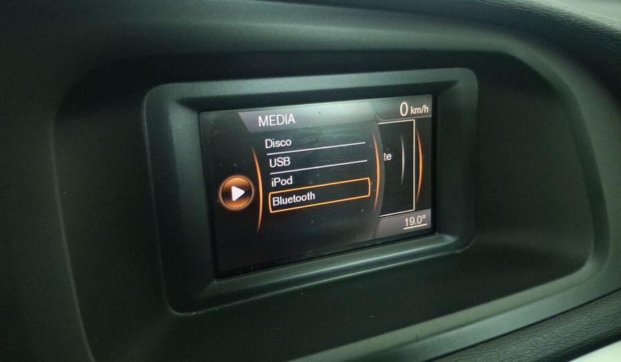 Volvo V40 1.6 D2 COMFORT Hatchback 2015