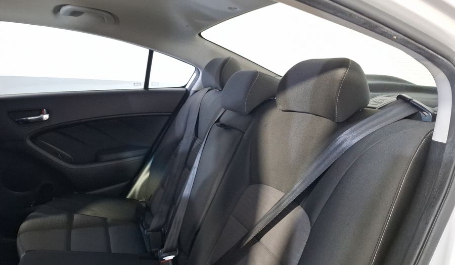 Kia Forte 2.0 EX AUTO Sedan 2018