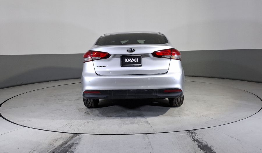Kia Forte 2.0 EX AUTO Sedan 2018