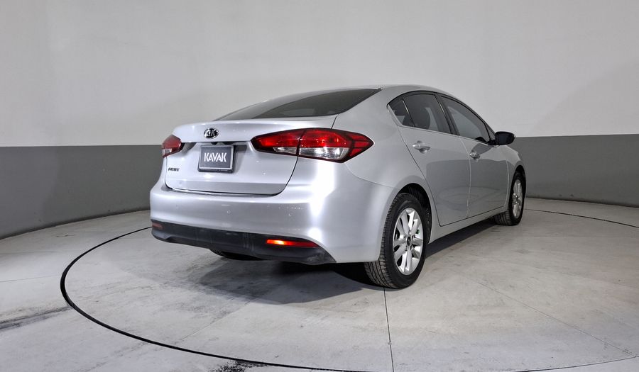 Kia Forte 2.0 EX AUTO Sedan 2018
