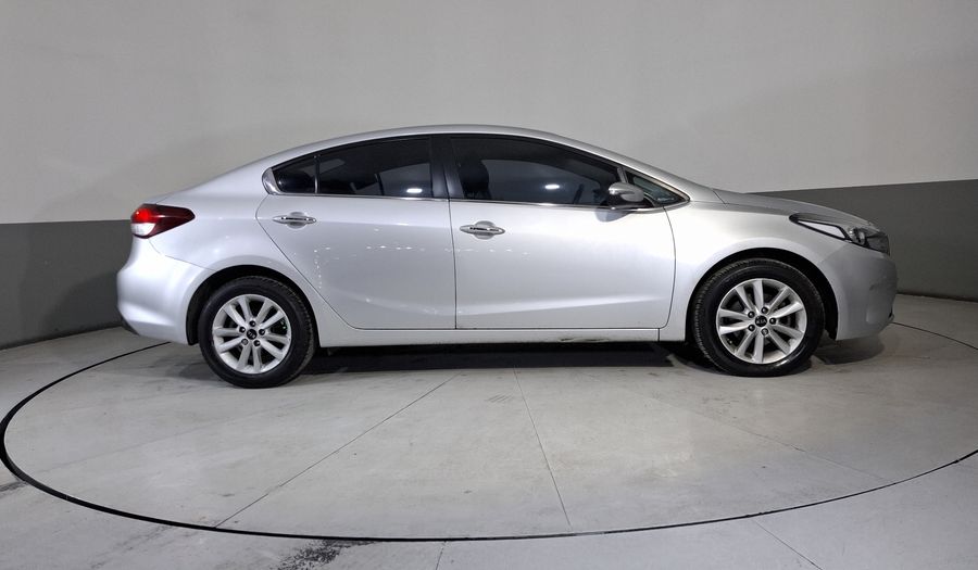 Kia Forte 2.0 EX AUTO Sedan 2018