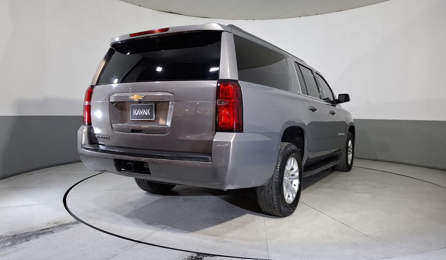 Chevrolet Suburban 5.3 B LT AUTO Suv 2019