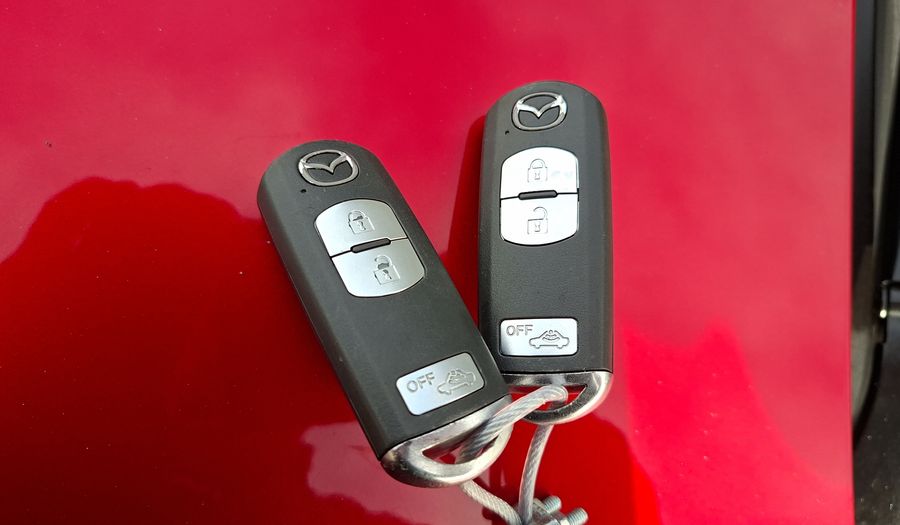 Mazda 3 2.0 SKYACTIV-G V AUTO SPORT Hatchback 2017
