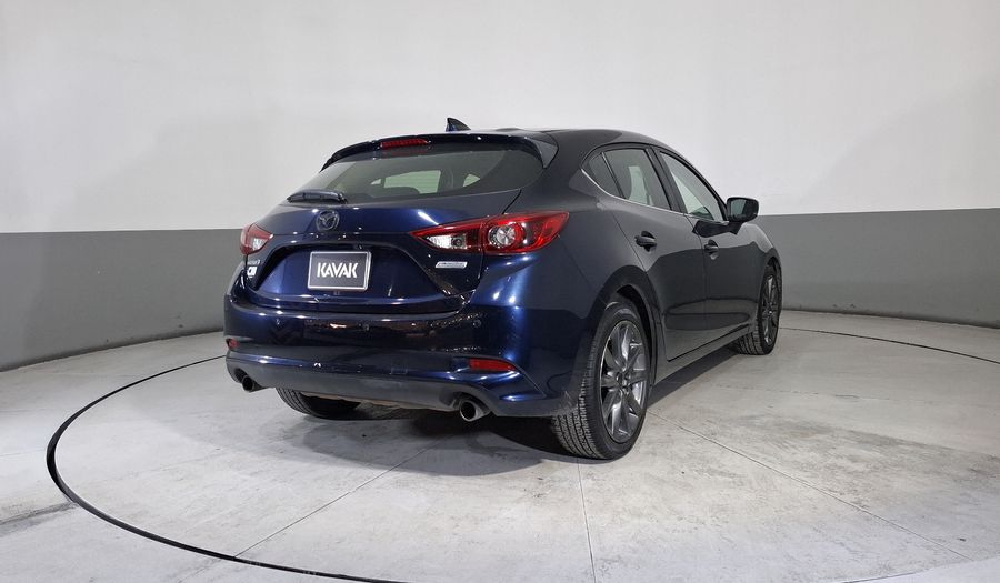 Mazda 3 2.5 HATCHBACK S GRAND TOURING TA Hatchback 2017