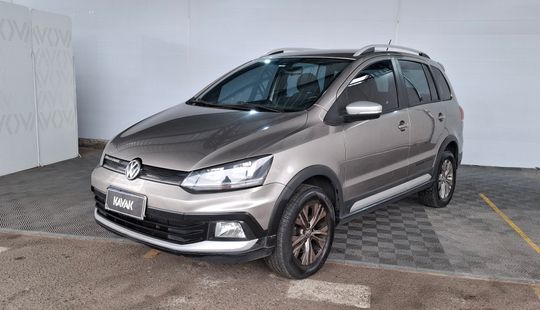 Volkswagen • Suran Cross