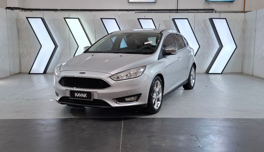 Ford • Focus III