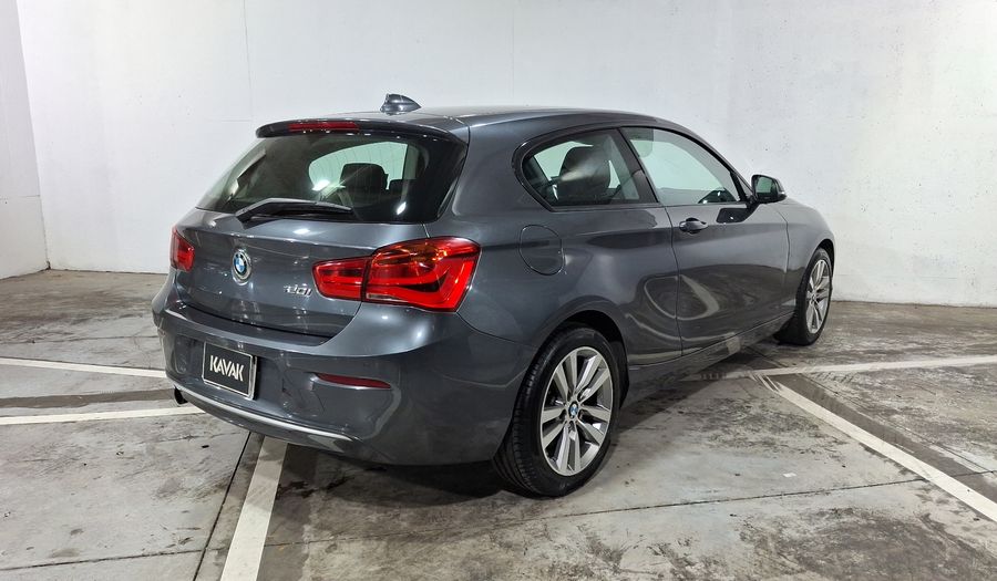Bmw Serie 1 1.6 120IA URBAN LINE Hatchback 2016