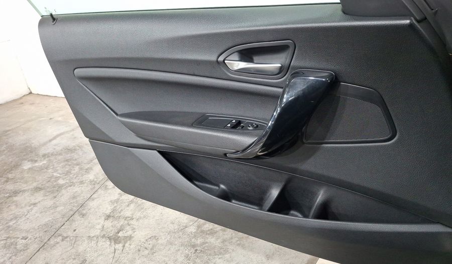 Bmw Serie 1 1.6 120IA URBAN LINE Hatchback 2016