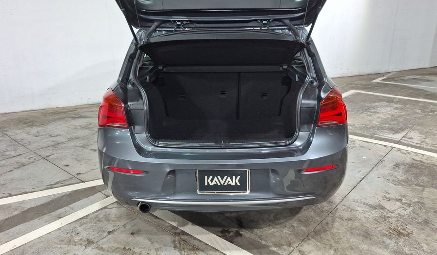 Bmw Serie 1 1.6 120IA URBAN LINE Hatchback 2016