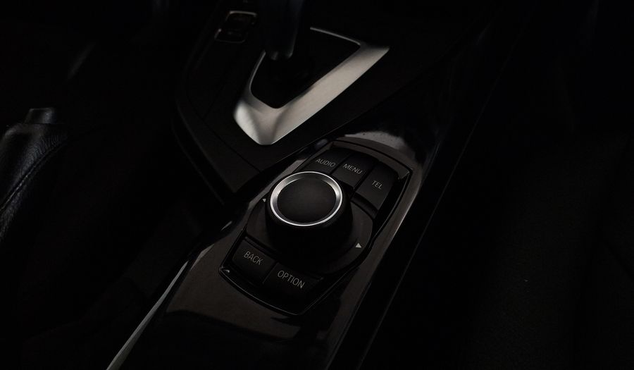 Bmw Serie 1 1.6 120IA URBAN LINE Hatchback 2016