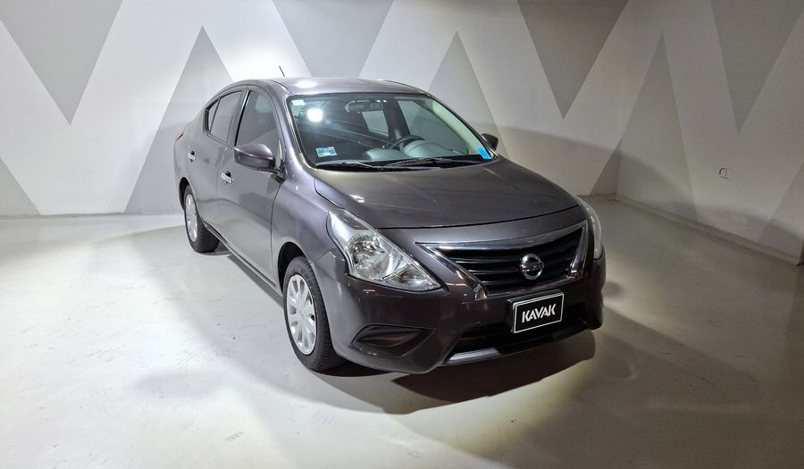Nissan Versa 1.6 SENSE TA AC Sedan 2016