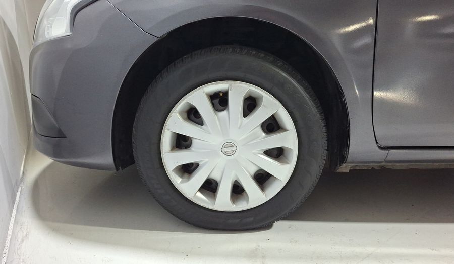 Nissan Versa 1.6 SENSE TA AC Sedan 2016