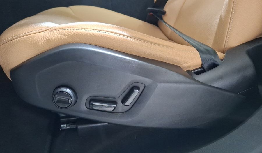 Volvo Xc60 2.0 T5 MOMENTUM AUTO 4WD Suv 2020