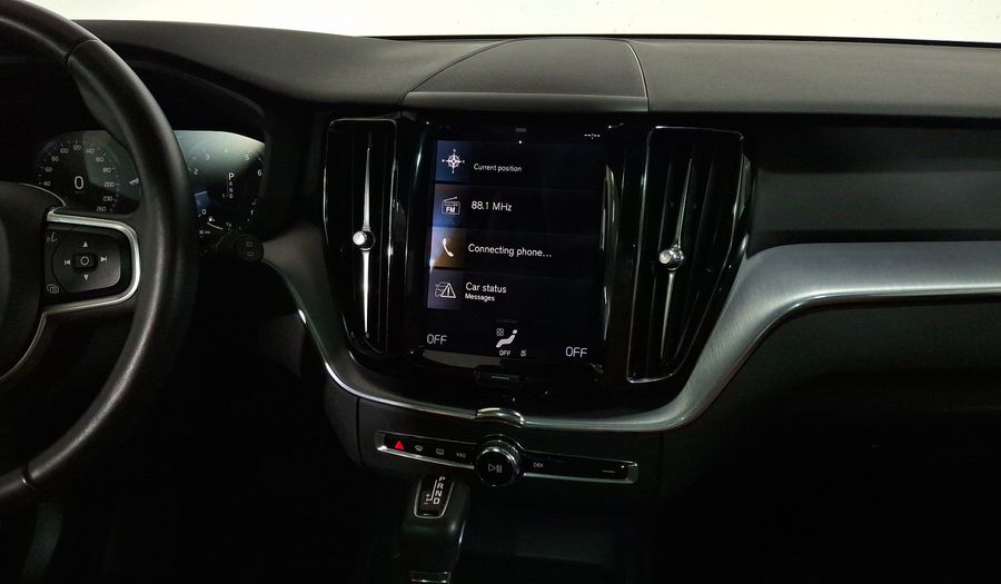 Volvo Xc60 2.0 T5 MOMENTUM AUTO 4WD Suv 2020