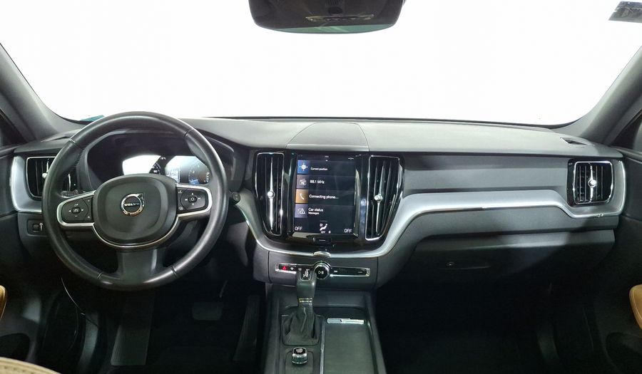 Volvo Xc60 2.0 T5 MOMENTUM AUTO 4WD Suv 2020
