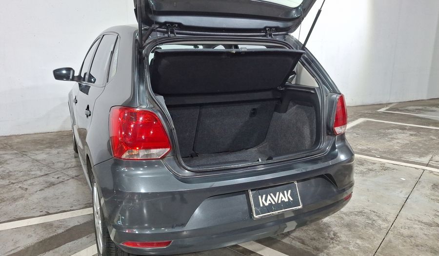 Volkswagen Polo 1.6 TIPTRONIC Hatchback 2015