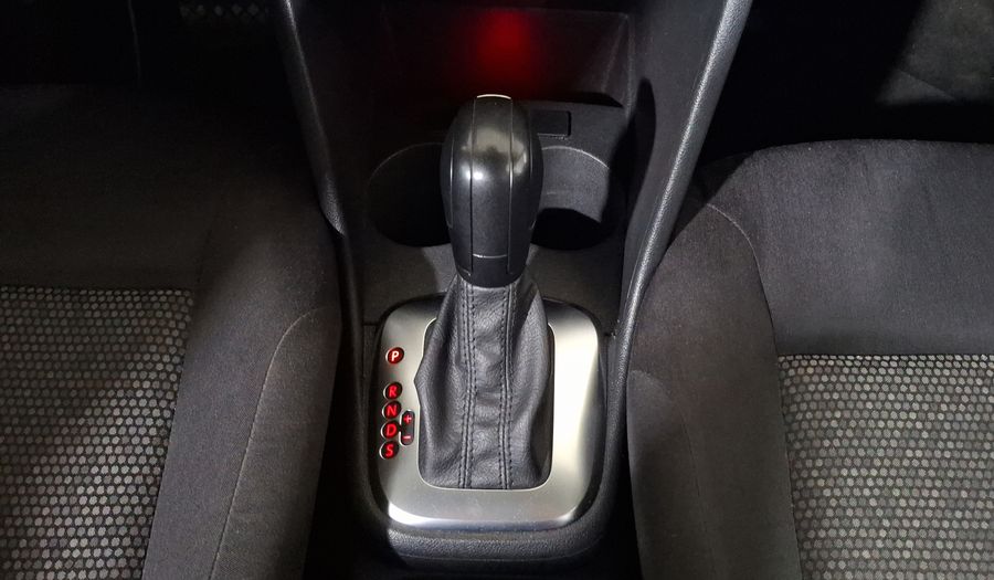 Volkswagen Polo 1.6 TIPTRONIC Hatchback 2015