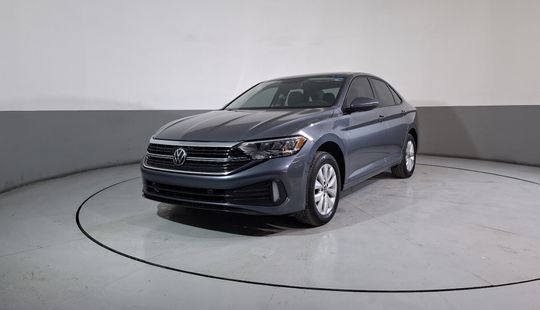 Volkswagen • Jetta
