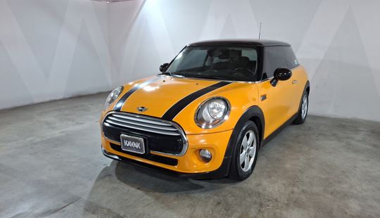 Mini • Cooper
