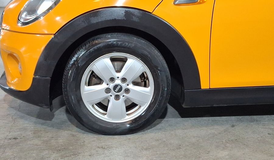Mini Cooper 1.5 COOPER SALT Hatchback 2015