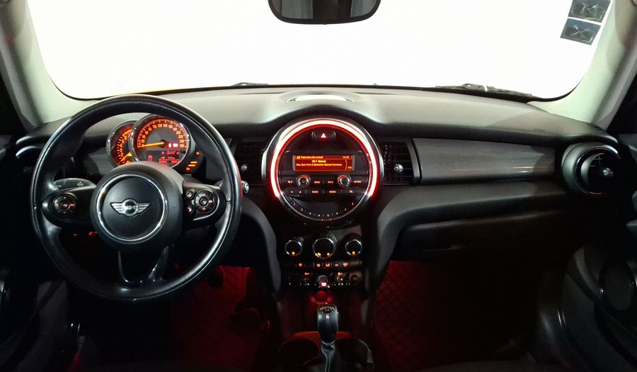 Mini Cooper 1.5 COOPER SALT Hatchback 2015