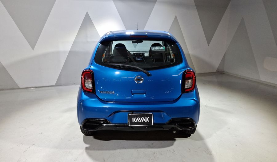 Nissan March 1.6 ADVANCE Hatchback 2021