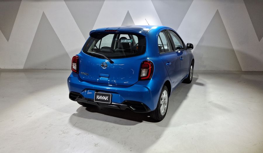 Nissan March 1.6 ADVANCE Hatchback 2021