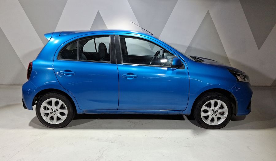 Nissan March 1.6 ADVANCE Hatchback 2021