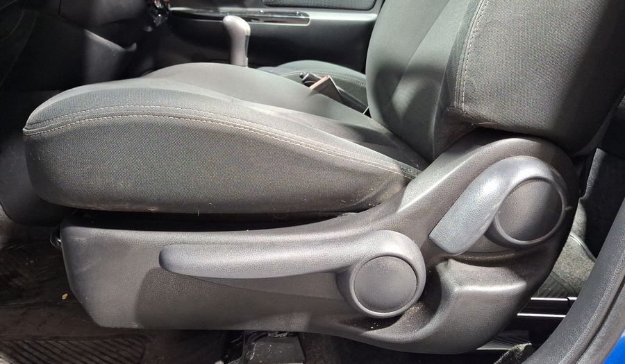 Nissan March 1.6 ADVANCE Hatchback 2021