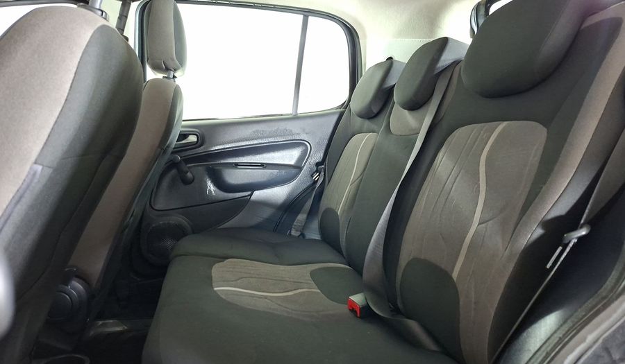 Fiat Uno 1.4 EVO WAY Hatchback 2017