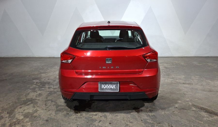 Seat Ibiza 1.6 STYLE AUTO Hatchback 2021