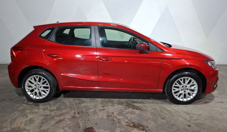 Seat Ibiza 1.6 STYLE AUTO Hatchback 2021