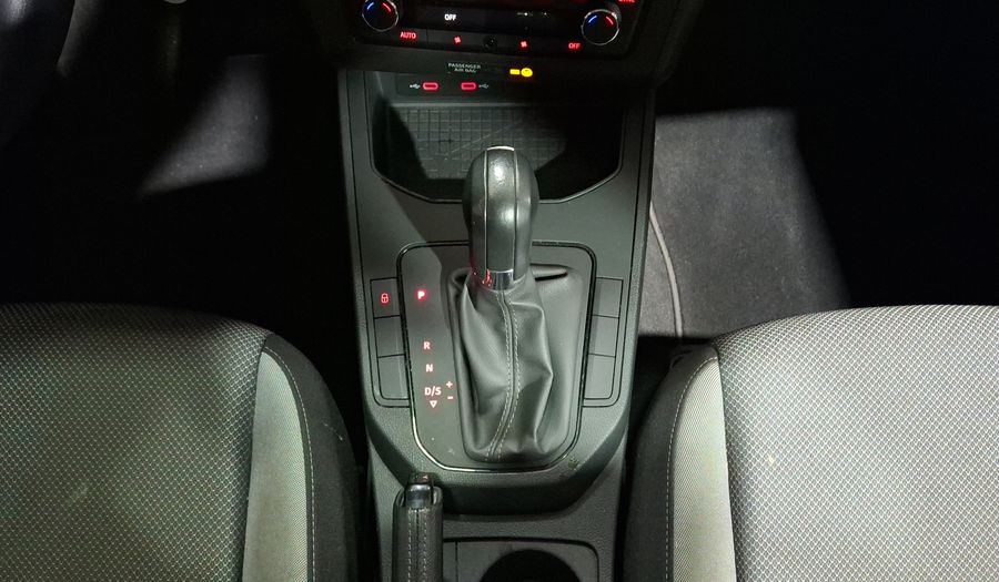 Seat Ibiza 1.6 STYLE AUTO Hatchback 2021