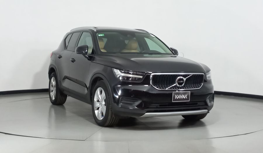Volvo Xc40 2.0 T5 MOMENTUM AUTO 4WD Suv 2020