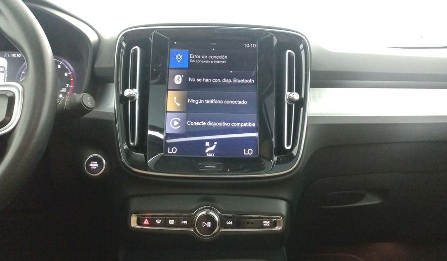 Volvo Xc40 2.0 T5 MOMENTUM AUTO 4WD Suv 2020