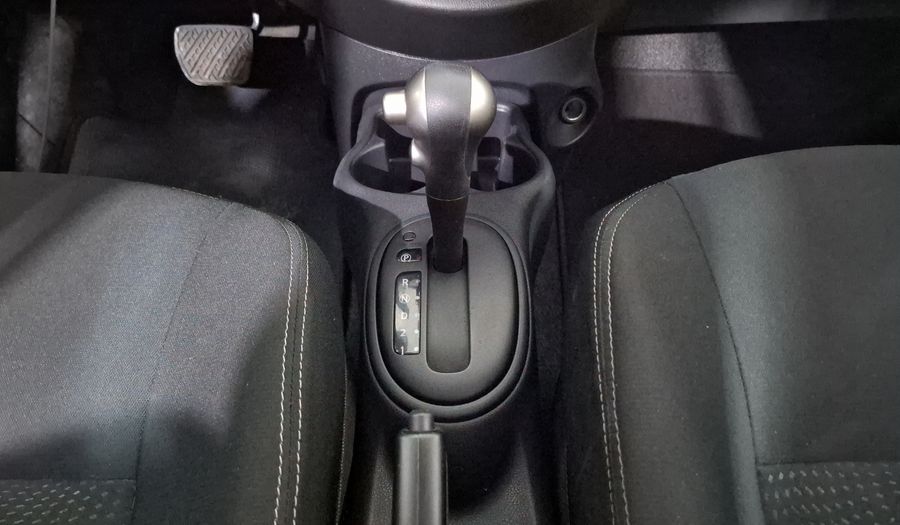 Nissan March 1.6 ADVANCE AUTO Hatchback 2023